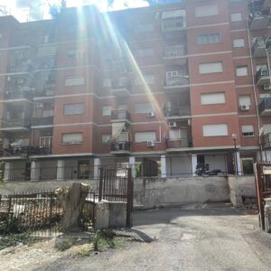 Garage-Box auto in vendita