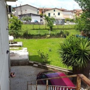 Villa unifamiliare a Lariano